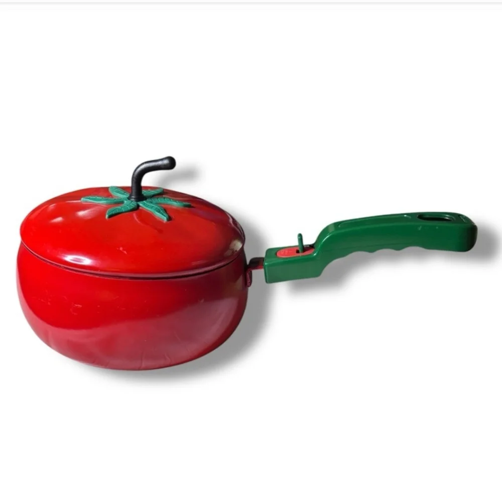 VINTAGE Tomato Saucepan & Lid with Detachable HandleVINTAGE